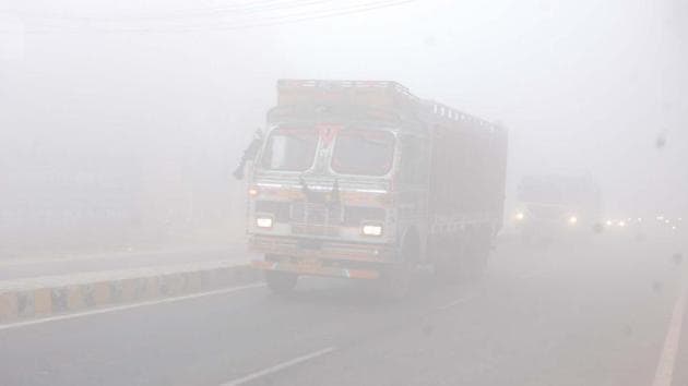 The data shows last year during similar period when the state was engulfed in toxic smog, the AQI at Rohtak centre was around 200.(HT Photo) The data shows last year during similar period when the state was engulfed in toxic smog, the AQI at Rohtak centre was around 200.(HT Photo)