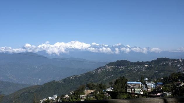 The British secured Darjeeling on lease from the princely state of Sikkim in 1835 for its cool climate. Tea cultivation started under a renegade British army officer, Captain Samler, in the 1840s. (Indranil Bhoumik / MINT) The British secured Darjeeling on lease from the princely state of Sikkim in 1835 for its cool climate. Tea cultivation started under a renegade British army officer, Captain Samler, in the 1840s. (Indranil Bhoumik / MINT)