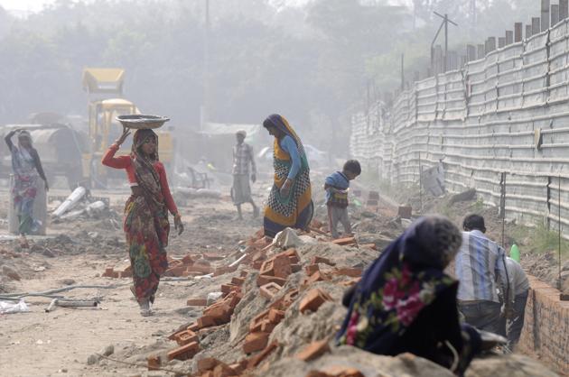The petitioner provided pictures and videos of sectors 71, 74 and 78 wherein sand, bricks and debris were seen lying in the open. (Sunil Ghosh /HT Photo) The petitioner provided pictures and videos of sectors 71, 74 and 78 wherein sand, bricks and debris were seen lying in the open. (Sunil Ghosh /HT Photo)