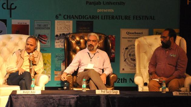 (From left) Filmmaker Daljit Ami, Prof Surjit Singh and writer Amandeep Sandhu during a session on Sunday.(HT Photo)