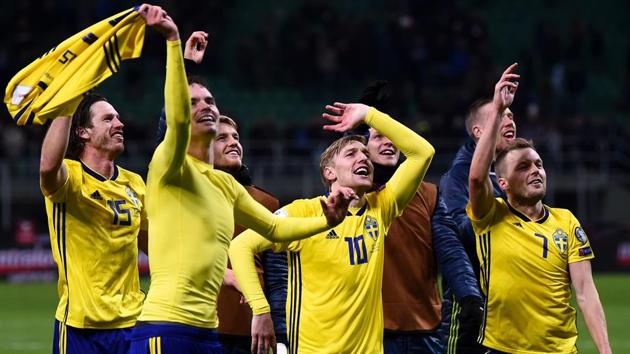 Sweden's players celebrate at the end of their FIFA World Cup 2018 qualification play-off. (AFP) Sweden's players celebrate at the end of their FIFA World Cup 2018 qualification play-off. (AFP)