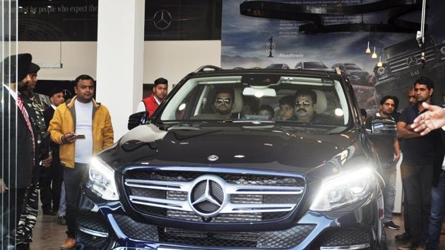 Suresh Raina drives away his new SUV. (VINAY SANTOSH KUMAR/HT PHOTO) Suresh Raina drives away his new SUV. (VINAY SANTOSH KUMAR/HT PHOTO)