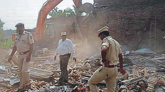 The mangrove cell removed 108 illegal structures from a 5-hectare mangrove patch at Mandala, Mankhurd. (HT Photo) The mangrove cell removed 108 illegal structures from a 5-hectare mangrove patch at Mandala, Mankhurd. (HT Photo)