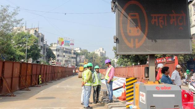 Once the state government approves the proposal, the city is likely to witness vertical growth along the Metro corridor as builders will be able to construct with an extra FSI by paying additional charges to the civic body. (HT PHOTO) Once the state government approves the proposal, the city is likely to witness vertical growth along the Metro corridor as builders will be able to construct with an extra FSI by paying additional charges to the civic body. (HT PHOTO)