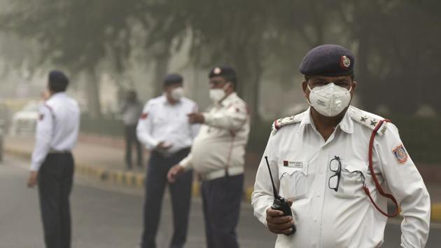 CPCB data states that pollution levels in Delhi had shot up after heavy rains during the monsoon months. But even then the air quality was never ‘good’ in June and fluctuated between moderate and poor categories. (Burhaan Kinu/HT PHOTO) CPCB data states that pollution levels in Delhi had shot up after heavy rains during the monsoon months. But even then the air quality was never ‘good’ in June and fluctuated between moderate and poor categories. (Burhaan Kinu/HT PHOTO)