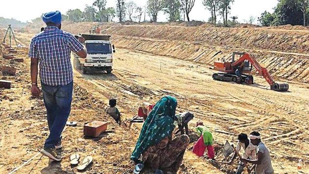 Accused Gurinder Singh bagged majority of the works of the drainage and kandi canal wings of the irrigation department at highly inflated rates. (HT File) Accused Gurinder Singh bagged majority of the works of the drainage and kandi canal wings of the irrigation department at highly inflated rates. (HT File)