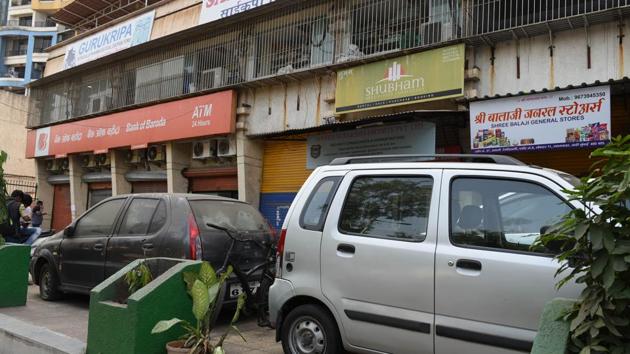 Bank of Baroda’s Sanpada branch. (Bachchan Kumar) Bank of Baroda’s Sanpada branch. (Bachchan Kumar)