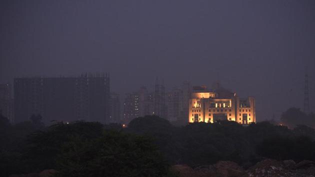 Other GRAP measures like ban on diesel generators, hot mix plants, stone crushers and brick kilns, however, continue to remain in place.(Sanjeev Verma/HT PHOTO) Other GRAP measures like ban on diesel generators, hot mix plants, stone crushers and brick kilns, however, continue to remain in place.(Sanjeev Verma/HT PHOTO)