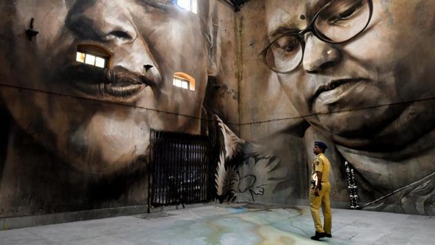 The exhibits include large portraits of the Koli fisherfolk -believed to be Mumbai’s original inhabitants. They worship the goddess Mumbadevi, after whom the city is named. The brightly-painted murals represent women from the community. (Anshuman Poyrekar / HT Photo)