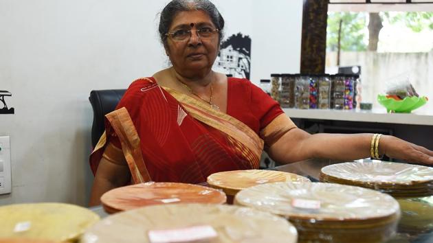 Rekhaben Shah, 65, said there was a small dip in the sale of the snack for some time but since it was something people have to eat, there was no major impact. (Vijayanand Gupta/HT Photo) Rekhaben Shah, 65, said there was a small dip in the sale of the snack for some time but since it was something people have to eat, there was no major impact. (Vijayanand Gupta/HT Photo)