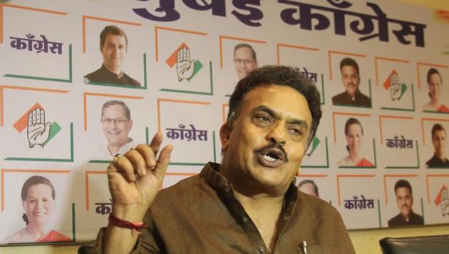 Sanjay Nirupam talks to the media at MRCC office on Friday. (Bhushan Koyande/HT) Sanjay Nirupam talks to the media at MRCC office on Friday. (Bhushan Koyande/HT)