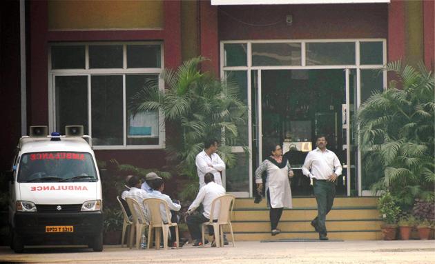 A CBI team probing the murder of Pradyuman Thakur. (PTI) A CBI team probing the murder of Pradyuman Thakur. (PTI)
