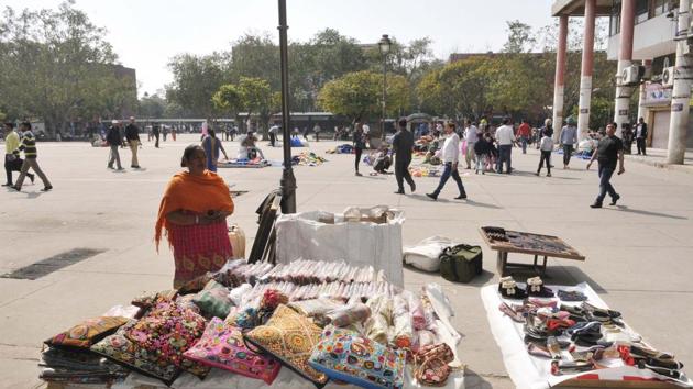 Street vendors at the plaza in Sector 17, Chandigarh, who are now being blamed for all that’s wrong here.(Karun Sharma/HT)