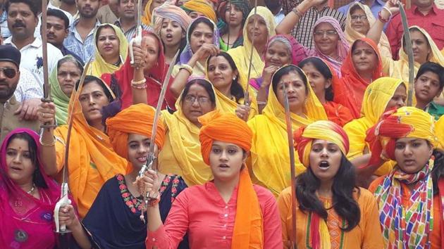 Rajput women demonstrate with swords to protest against Padmavati in Kota. (HT Photo)