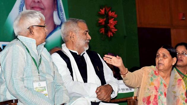 RJD chief Lalu Prasad Yadav with senior leaders Raghuvansh Prasad Singh and Rabri Devi during the party's national executive meeting in Patna. (PTI Photo) RJD chief Lalu Prasad Yadav with senior leaders Raghuvansh Prasad Singh and Rabri Devi during the party's national executive meeting in Patna. (PTI Photo)
