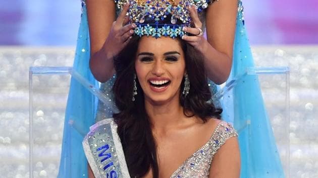 Manushi Chhillar receives the crown after winning the Miss World 2017 pageant in Sanya, China on November 18, 2017.(IANS)