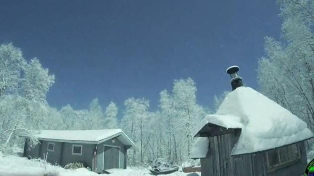 The fireball produced a blast wave that felt like an explosion. (Video screengrab) The fireball produced a blast wave that felt like an explosion. (Video screengrab)