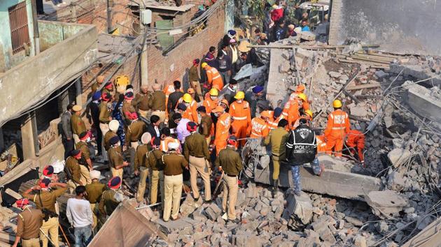 The joint rescue operation is still being carried out. (Gurpreet Singh/HT)