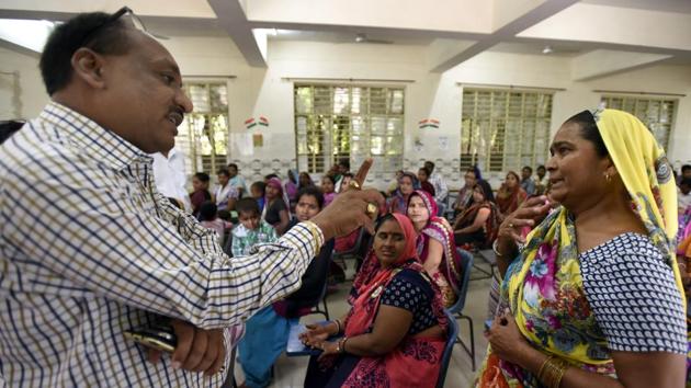 Deputy chief minister Manish Sisodia on Saturday inaugurated ‘parents workshops’ in 10 Delhi government schools. (Sonu Mehta/HT PHOTO) Deputy chief minister Manish Sisodia on Saturday inaugurated ‘parents workshops’ in 10 Delhi government schools. (Sonu Mehta/HT PHOTO)