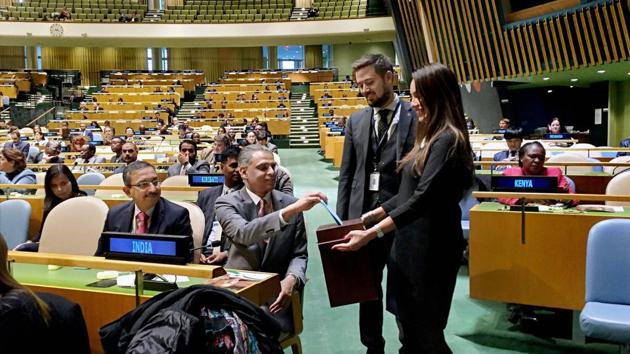 India's Permanent Representative to the UN, Syed Akberuddin, casts his vote in the United Nations General Assembly for the election of five members of the International Court of Justice, in New York on Monday.(PTI Photo)