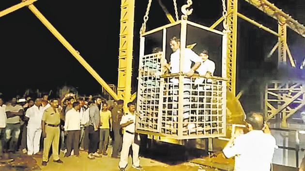 According to Pawar, the accused, identified as Rambahadur Pal, Navin Kumar Sharma, Murali Krishna Methala and Shreedhar Valeshwarrao Vezdhala, were produced in the court and remanded in police custody for two days (HT PHOTO) According to Pawar, the accused, identified as Rambahadur Pal, Navin Kumar Sharma, Murali Krishna Methala and Shreedhar Valeshwarrao Vezdhala, were produced in the court and remanded in police custody for two days (HT PHOTO)