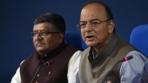 Union finance minister Arun Jaitley and minister of law and justice Ravi Shankar Prasad address a press conference after a cabinet meeting at PIB Conference Hall in New Delhi on Wednesday, November 22, 2017.(Sonu Mehta/HT PHOTO)