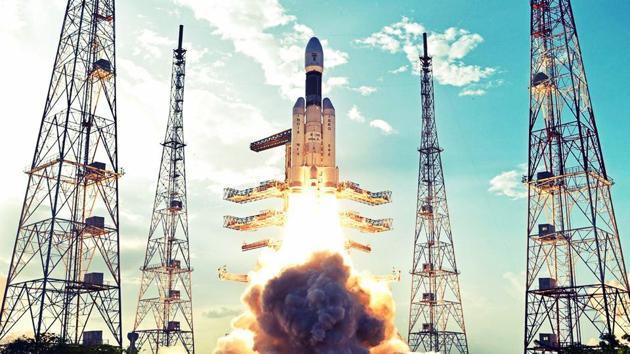 Isro’s heaviest rocket GSLV Mk-III, carrying communication satellite GSAT-19, takes off from Satish Dhawan Space Centre, Sriharikota, Andhra Pradesh (File Photo)(PTI)