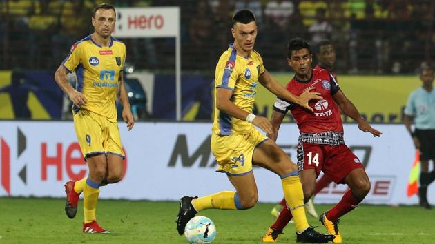 Both sides created chances but neither managed to score. (ISL / SPORTZPICS)
