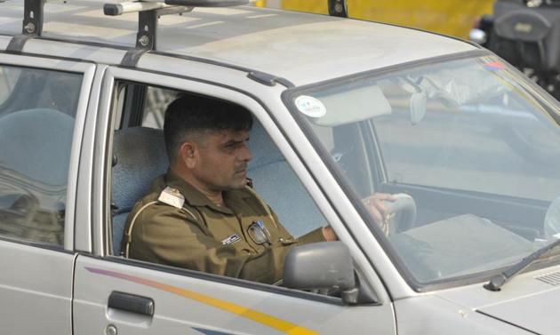 The alarming figure was revealed during Maruti Suzuki Pvt Ltd’s recent pan-India research on ‘Use of seat belts in India-2017’, conducted by Millward Brown and IMRB (Kantar Group). The alarming figure was revealed during Maruti Suzuki Pvt Ltd’s recent pan-India research on ‘Use of seat belts in India-2017’, conducted by Millward Brown and IMRB (Kantar Group).