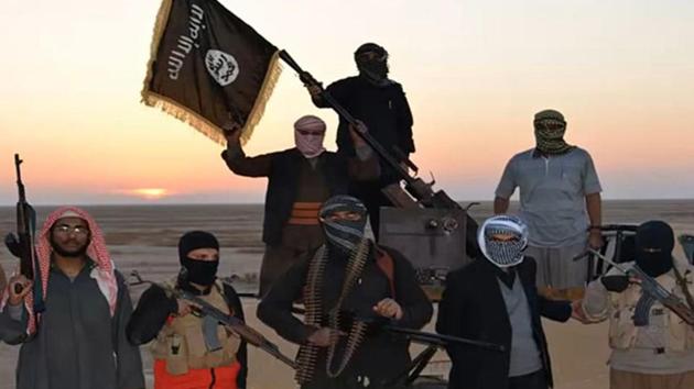 Islamic State makes strong, visual appeals resembling Hollywood movies and video games, making its media operation more successful than al-Qaida’s (AFP File Photo) Islamic State makes strong, visual appeals resembling Hollywood movies and video games, making its media operation more successful than al-Qaida’s (AFP File Photo)