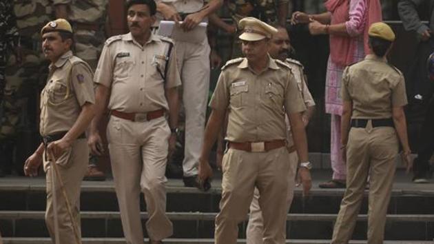 Delhi Police said investigators were scanning CCTV footage for any clues about the attackers while also probing if the burns were self-inflicted. (HT File Photo) Delhi Police said investigators were scanning CCTV footage for any clues about the attackers while also probing if the burns were self-inflicted. (HT File Photo)