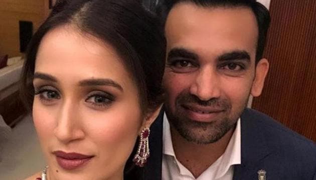 Sagarika Ghatge and Zaheer Khan look picture perfect in their first selfie after their wedding on Thursday.