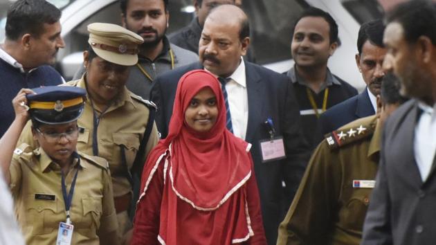 24-year-old Hadiya (C) at the Supreme Court after hearing in New Delhi on Monday.(Vipin Kumar / HT Photo)