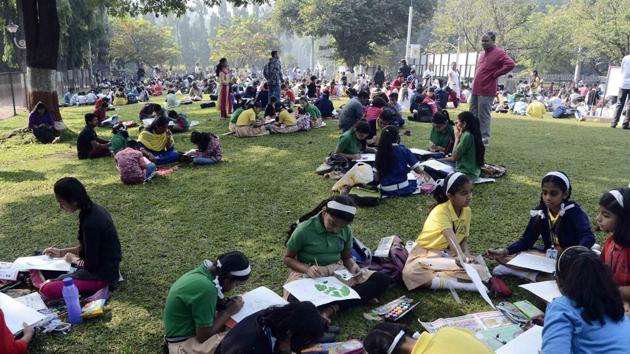 Around 500 schoolchildren and parents were seen at the event, making it a huge success. (Ravindra Joshi/HT PHOTO)