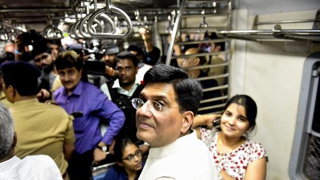 Piyush Goyal reached Elphinstone Road station around 4pm. (Anshuman Poyrekar/HT Photo) Piyush Goyal reached Elphinstone Road station around 4pm. (Anshuman Poyrekar/HT Photo)