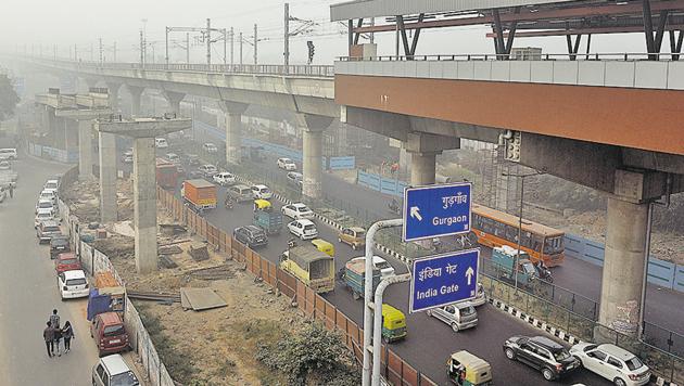 Once the line is operational in March 2018, a journey from South Campus to Vishwavidyalaya will take around 35 minutes with an interchange at Azadpur. (Mohd Zakir/HT PHOTO) Once the line is operational in March 2018, a journey from South Campus to Vishwavidyalaya will take around 35 minutes with an interchange at Azadpur. (Mohd Zakir/HT PHOTO)