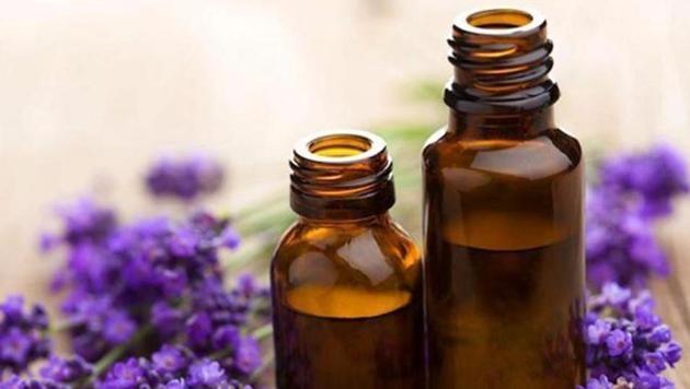 Lavender oil relaxes muscles and boosts blood circulation.(Shutterstock) Lavender oil relaxes muscles and boosts blood circulation.(Shutterstock)