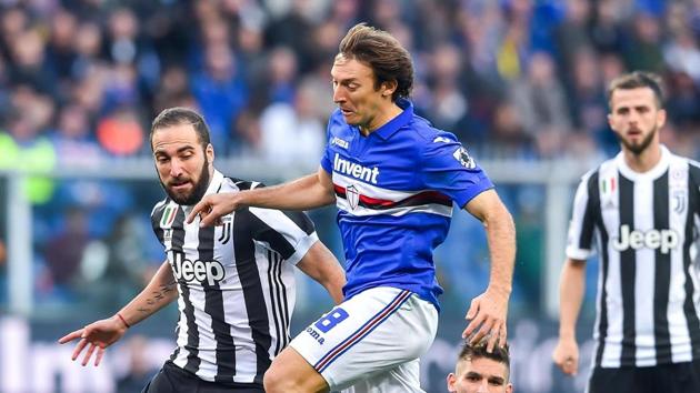 Gonzalo Higuain has suffered a broken finger but Juventus are keen to play the Argentinian in a top of the table clash in the Serie A. (AP) Gonzalo Higuain has suffered a broken finger but Juventus are keen to play the Argentinian in a top of the table clash in the Serie A. (AP)