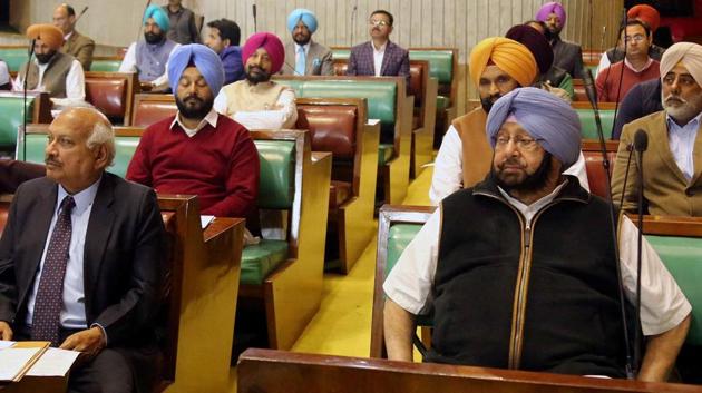 Finance minister Manpreet Badal presented the bill on behalf of chief minister Captain Amarinder Singh. (HT Photo) Finance minister Manpreet Badal presented the bill on behalf of chief minister Captain Amarinder Singh. (HT Photo)