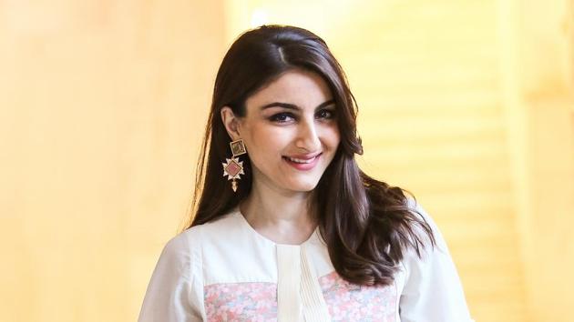 Actor Soha Ali Khan has also turned author with her upcoming book, The Perils Of Being Moderately Famous. (Hindustan Times)