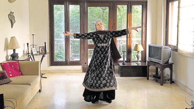 Ronie Parciack an Israeli scholar in her Delhi apartment. (Mayank Austen Soofi / HT Photo) Ronie Parciack an Israeli scholar in her Delhi apartment. (Mayank Austen Soofi / HT Photo)