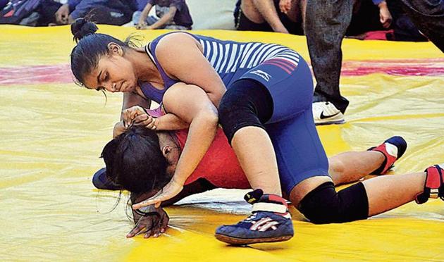 Freedom defeated Tanya Gupta in a close contest and is now eyeing the title of Banaras Kesari or Banaras Kumar that will be given to a female wrestler for the first time. (HT Photo) Freedom defeated Tanya Gupta in a close contest and is now eyeing the title of Banaras Kesari or Banaras Kumar that will be given to a female wrestler for the first time. (HT Photo)