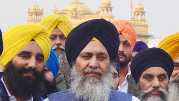 SGPC president Gobind Singh Longowal after his election in Amritsar.(Sameer Sehgal/HT)