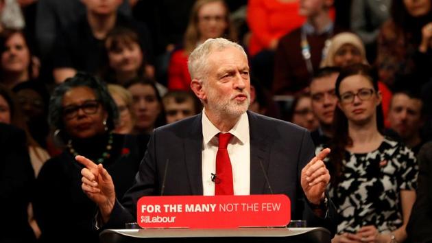 Leader of the opposition Jeremy Corbyn speaks at the Labour Party Post-Budget Rally in West Bromwich, Britain, November 23, 2017. (REUTERS) Leader of the opposition Jeremy Corbyn speaks at the Labour Party Post-Budget Rally in West Bromwich, Britain, November 23, 2017. (REUTERS)