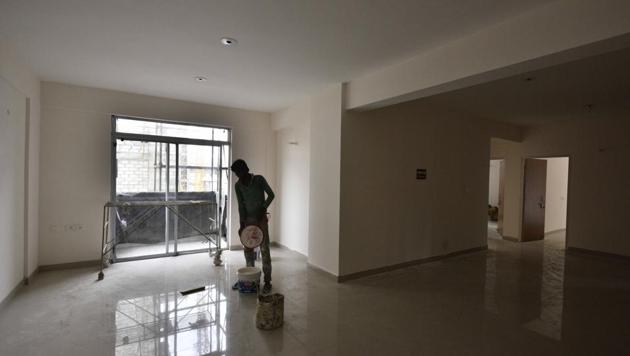 A high income group (HIG) flat in Jasola Vihar in south Delhi. DDA will offer it for sale in its next housing scheme in 2018.(Arun Sharma/HT Photo) A high income group (HIG) flat in Jasola Vihar in south Delhi. DDA will offer it for sale in its next housing scheme in 2018.(Arun Sharma/HT Photo)