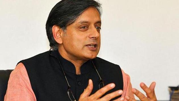 Congress MP Shashi Tharoor has alleged that Arnab Goswami and the Republic TV continued to engage in ‘defaming and maligning’ him despite an assurance given by their counsel in the court on May 29. (HT File Photo)