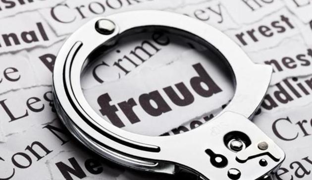 The police arrested three people of the gang on Friday. (HT File) The police arrested three people of the gang on Friday. (HT File)