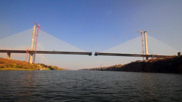 Sources said that though MP-Rajasthan water sharing is considered to be one of the most peaceful water-sharing agreements with no disputes lying in courts. (HT FILE) Sources said that though MP-Rajasthan water sharing is considered to be one of the most peaceful water-sharing agreements with no disputes lying in courts. (HT FILE)