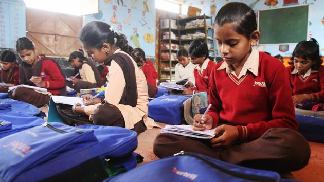 In 2015-16 board examination, a Class-10 student came in state merit list while over 20 got first division. The success continued in 2016-17 class 10-board exams, where one student scored above 90%, five crossed the 80% mark and 30 earned first division. (Himanshu Vyas / HT Photo)