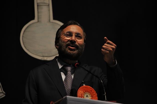 HRD minister Prakash Javadekar at the inauguration of Atal Tinkering Lab on Monday. (HT PHOTO) HRD minister Prakash Javadekar at the inauguration of Atal Tinkering Lab on Monday. (HT PHOTO)